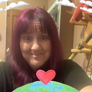 Meet your Posher, Georgeiana